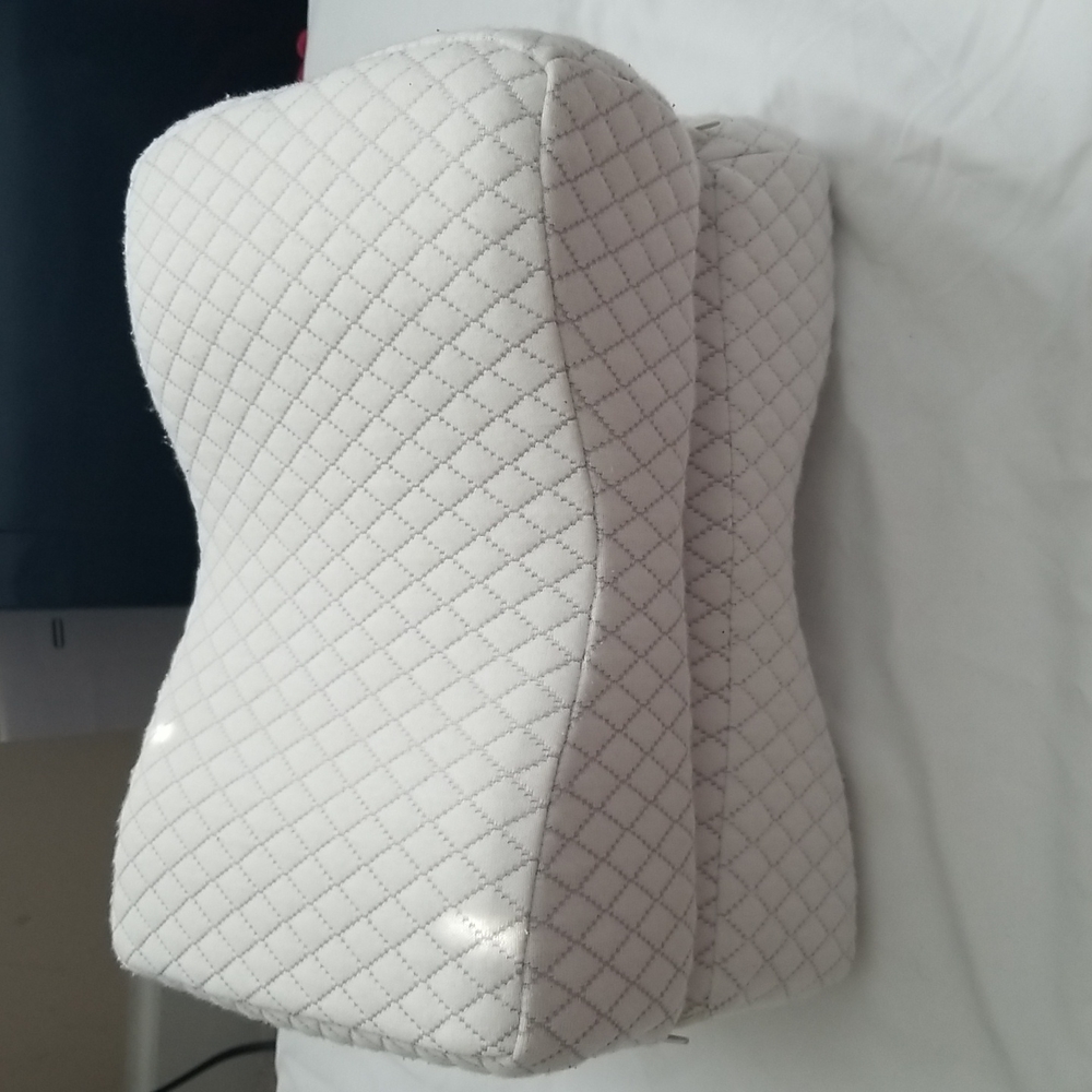 Nursal Knee Pillow
